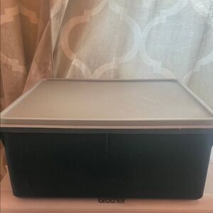 Tupperware green extra large container with Lid